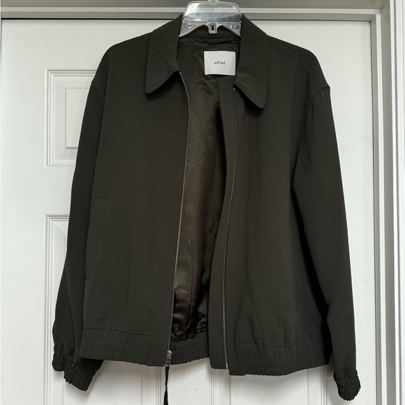 Aritzia Jackets & Blazers - Aritzia Wilfred Green Bomber Jacket
